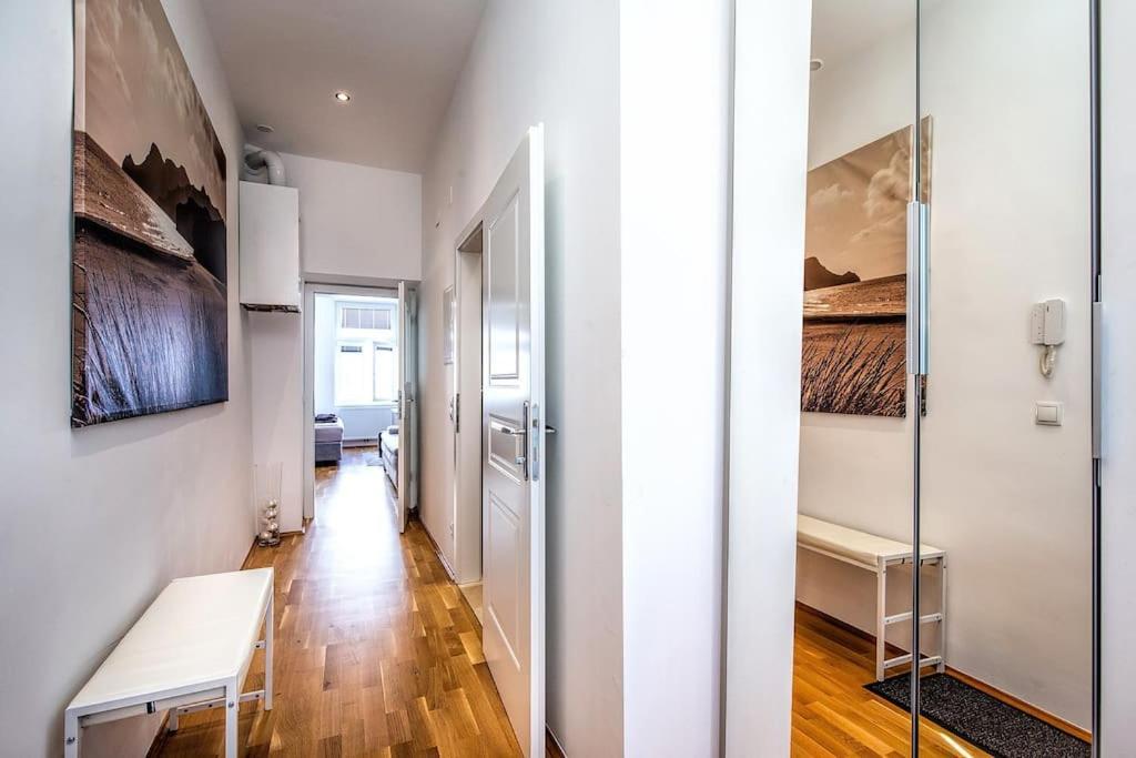 Cozy Apartment Studio Відень Екстер'єр фото